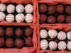 32 Piece Cake Ball Box